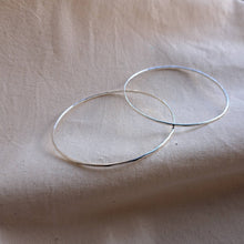 Load image into Gallery viewer, Slim Stacking Bangle