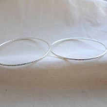 Load image into Gallery viewer, Medium Stacking Bangle