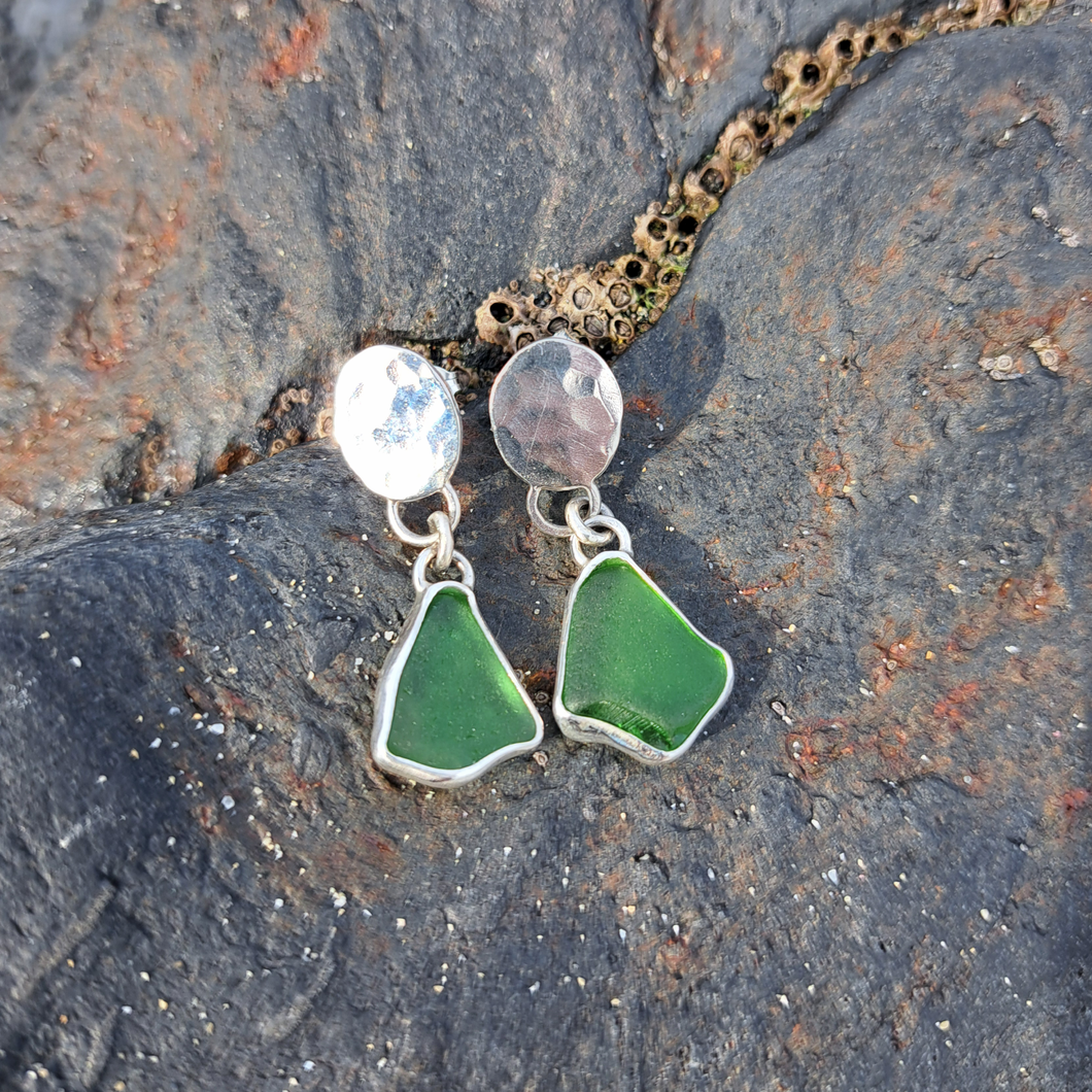 Emerald Green Sea Glass & Silver Hammered Oval Drop Earrings